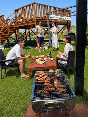Outdoor dining - Located in the heart of Tsunoshima A private vill / Shimonoseki City Yamaguchi (Shimonoseki City)