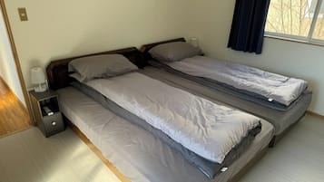4 habitaciones, escritorio, wifi gratis y ropa de cama