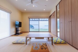 Interior - Kurahashi Island Hiroshima Prefecture A private / Kure City Hiroshima (Kure City)
