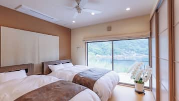 2 bedrooms, desk, free WiFi, bed sheets