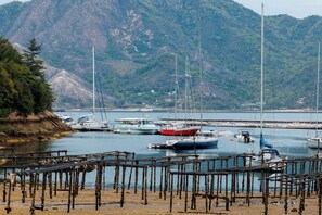 Marina - Kurahashi Island Hiroshima Prefecture A private / Kure City Hiroshima (Kure City)