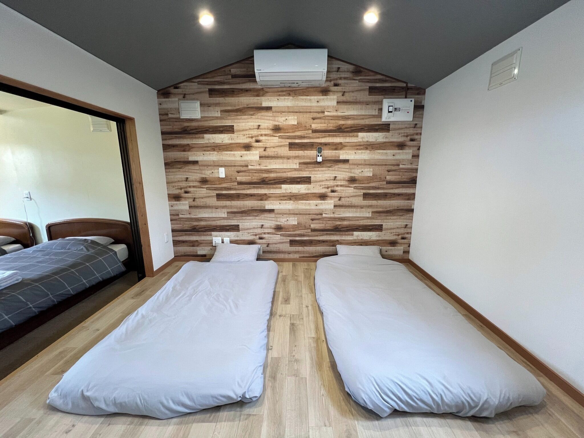 1 chambre, literie fournie