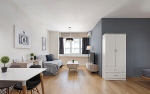 TV - Deluxe Double Room by Acropolis Cozy Suites, Acropolis Cozy Suites (Athens)