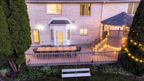 Outdoor dining - Spacious 6 BR Villa, Birthday, Events, Sleeps 20 (Bartlett)