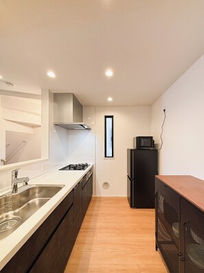 Fridge, microwave, stovetop, cookware/dishes/utensils - Flower Base Suisen / Fukuoka City Fukuoka (Fukuoka City)