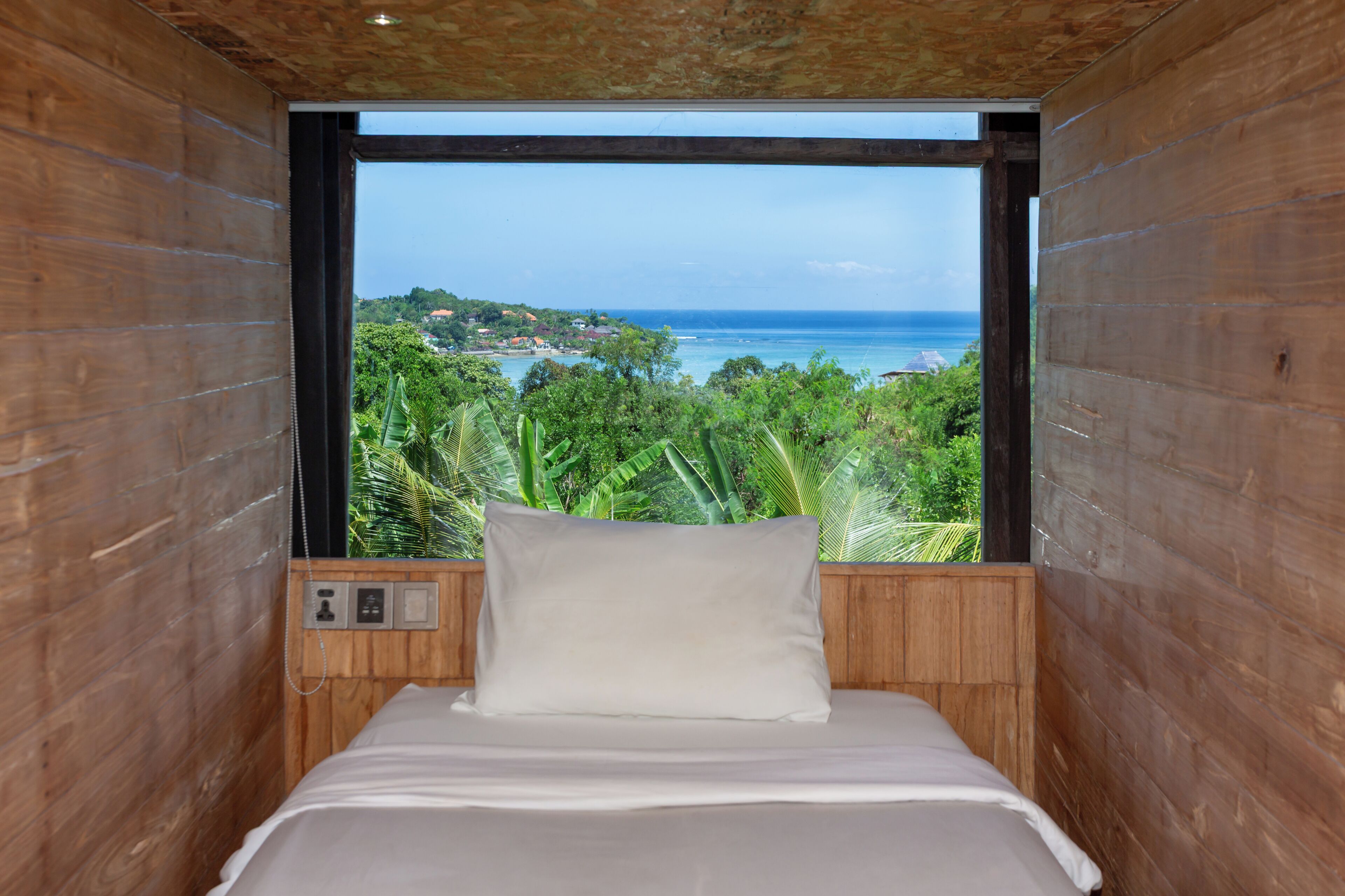 Panoramic Shared Dormitory, Mixed Dorm, Non Smoking, Sea View