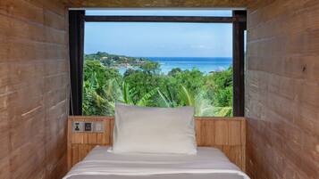 Panoramic Shared Dormitory, Mixed Dorm, Non Smoking, Sea View