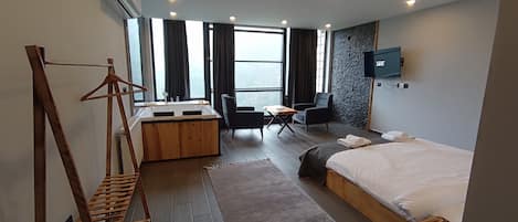 Deluxe Quadruple Room, Mountain View