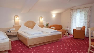 Superior Room, Balcony, Mountain View | In-room safe, free WiFi