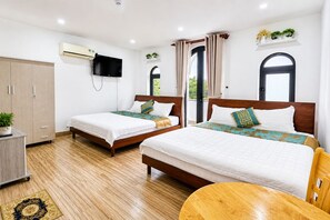 Desk, free WiFi - KIM HOÀNG HOTEL TÂY NINH (Tân Ninh)
