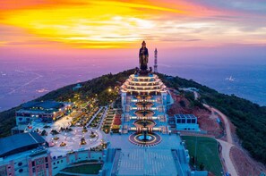 Front of property - KIM HOÀNG HOTEL TÂY NINH (Tan Ninh)