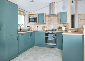 Fridge, oven, stovetop, toaster - Exclusive Hot Tub 3-bedroom Lodge sleeps 6 (Mawgan Porth, Nr Newquay)