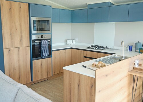 Exclusive 2 bedroom Lodge sleeps 4 (Pet)