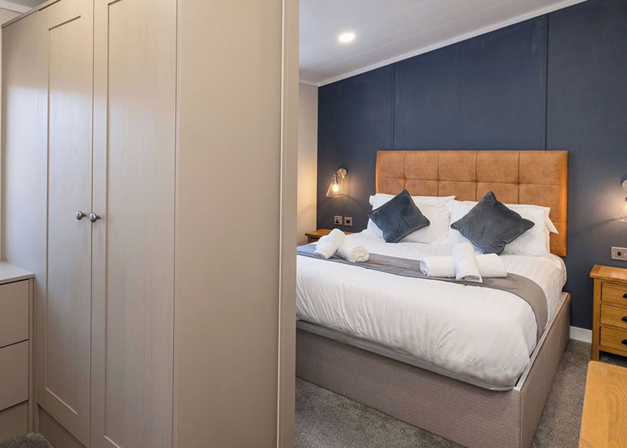 2 bedrooms, free WiFi