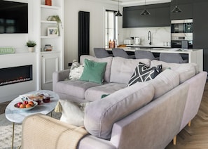 Living area - Autograph Kos Hot Tub 2-bedroom Luxury Lodge slp 4 (Landford, Nr Salisbury)