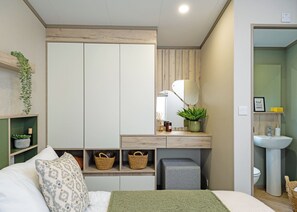 2 bedrooms - A stylish and contemporary retreat designed with comfort and quality in mind. (Peterborough)