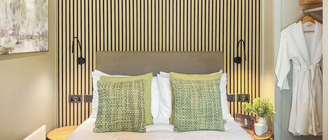 Bed, Bedroom, House