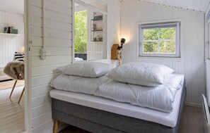 2 soverom, reiseseng for barn og wi-fi (inkludert)