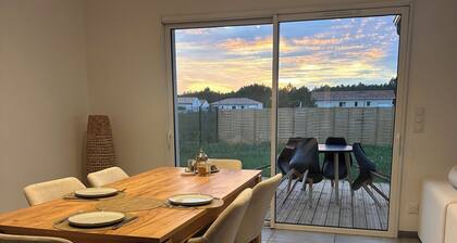 Charming house 5 minutes from the lake
