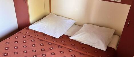 2 bedrooms, free WiFi