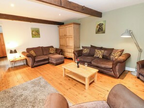 Living area - The Hay Barn (Ripon)