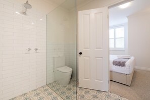 Hair dryer, towels - StayCentral - Clyde on Collins - Collins Street, Melbourne - 2 Bedrooms, 2 Beds, 1 Bathroom (Melbourne)