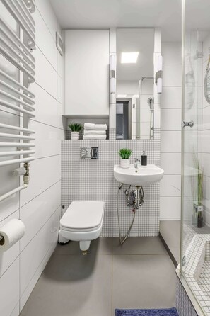 Shower, hair dryer, towels - Lumina apart near the Visla embankment (Warszawa)