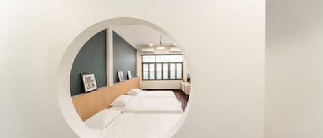 Habitación Deluxe con 1 cama matrimonial o 2 individuales, vista a la ciudad | Wifi gratis