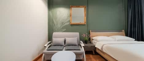 Habitación doble estándar, vista a la ciudad | Wifi gratis
