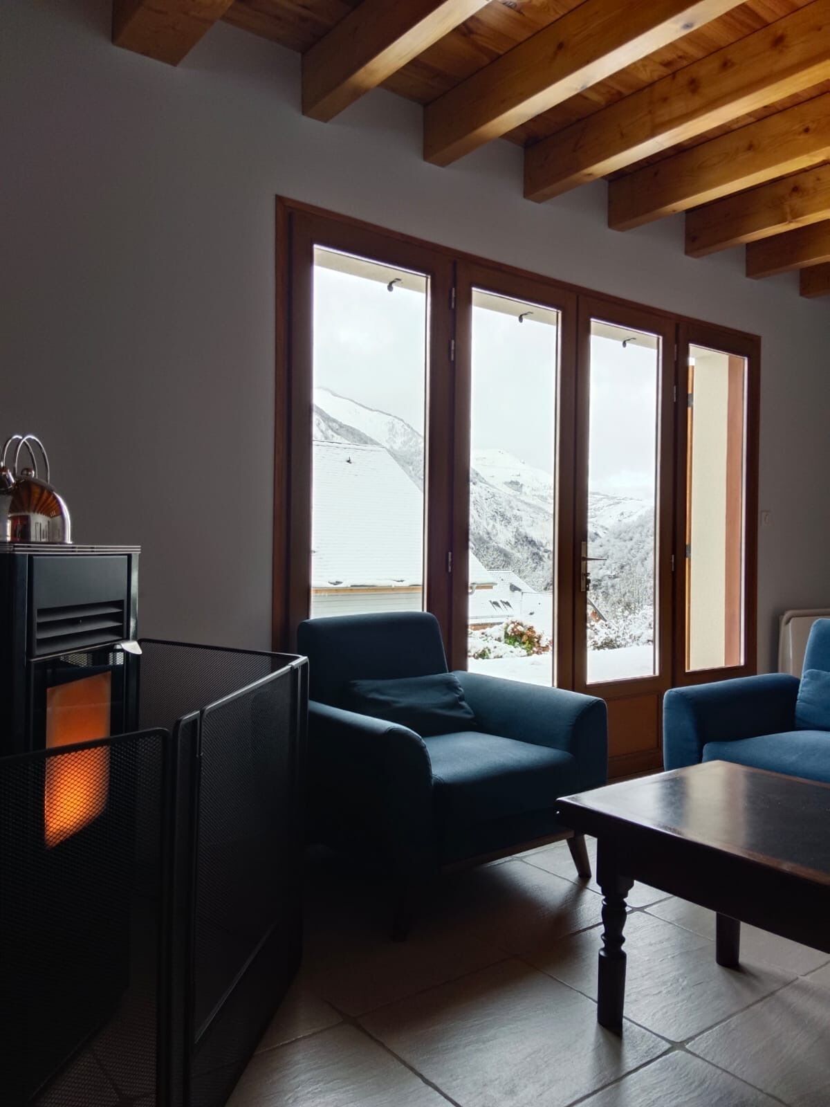 Televisio, kirjoja