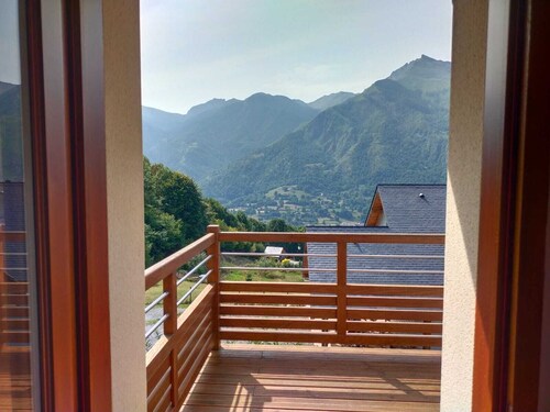 Family home in the mountains, in the Ossau Valley (Béost)