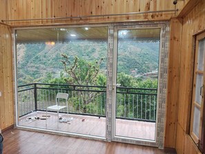 Interior - Kabila King Resort (Chakrata)