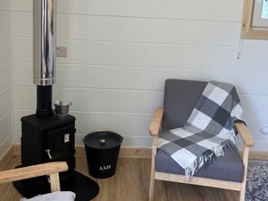 Interior - Sherwood Pines - Cosy Pod 6 (Mansfield)