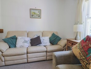 Living area - Morpeth (Chard)