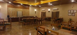 Dining - The Kiran's Resort Pench (Kohka)
