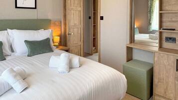 4 bedrooms, free WiFi