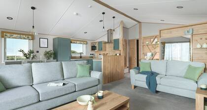 Exclusive Lodge 3 bed HT Pet