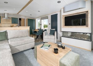 TV - 3 bedroom accommodation in Great Yarmouth (Great Yarmouth)