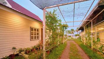 Premium Villa, Air conditioning, Lake View | Property grounds