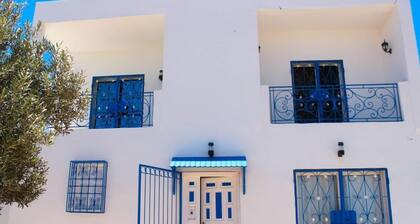 Beautiful apartment in Tezdaine with sea view