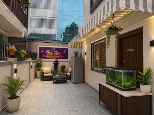 Hotel Lotus - Pune