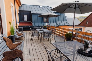 Outdoor dining - Fewos4seasons vacation apartment 6 (Oberwiesenthal)
