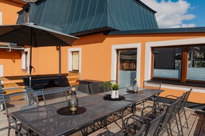 Outdoor dining - Fewos4seasons vacation apartment 4 (Oberwiesenthal)