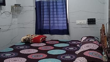 Deluxe Double Room | Free WiFi