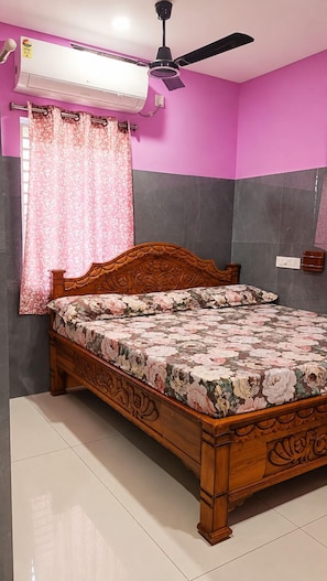 Classic Room | Free WiFi