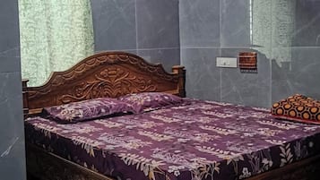 Deluxe Double Room | Free WiFi