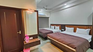 In-room safe, desk, laptop workspace, iron/ironing board