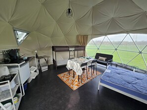 1 bedroom, individually decorated, individually furnished, free WiFi - Sherwood Pines - Geodome (Mansfield)