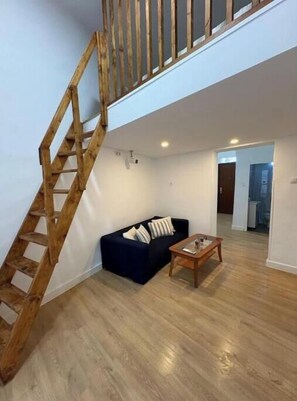 Interior - Cozy apartment very well communicated (Madrid)