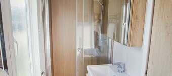 Skylight Cabins, modern glamping escape near Durdle Door